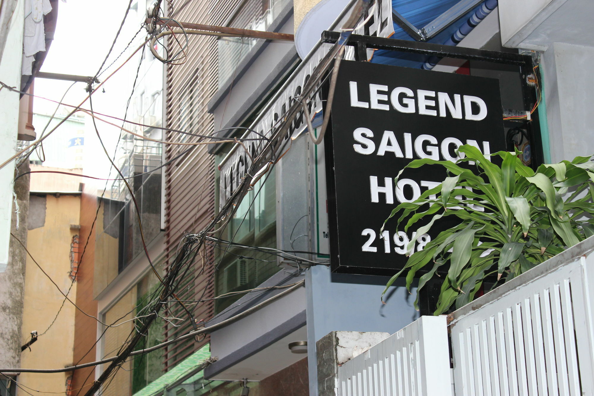 โรงแรมเลเจนด์ ไซง่อน โฮจิมินห์ซิตี้ ภายนอก รูปภาพ
